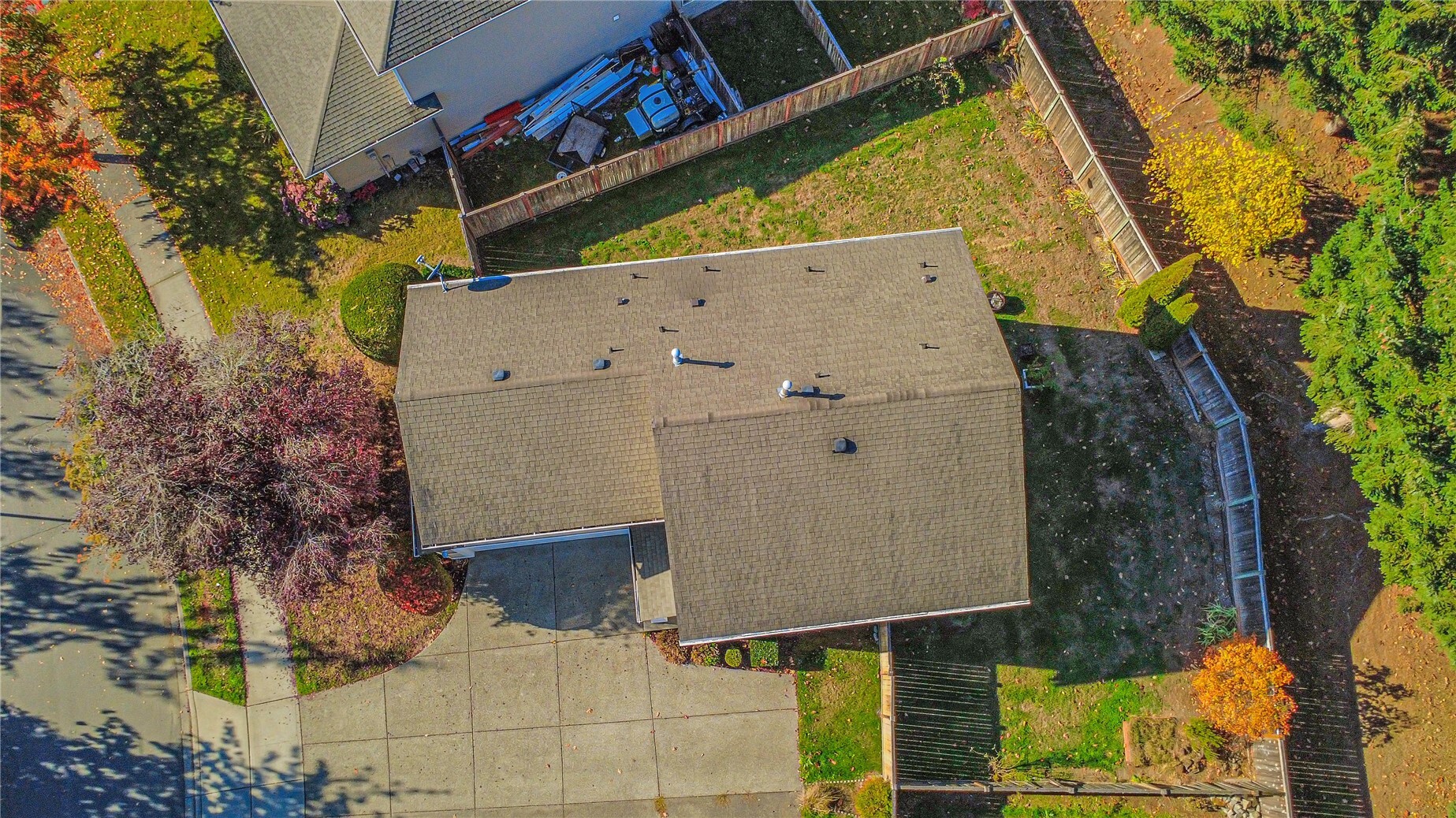 1386 Hudson St Property Photo 23