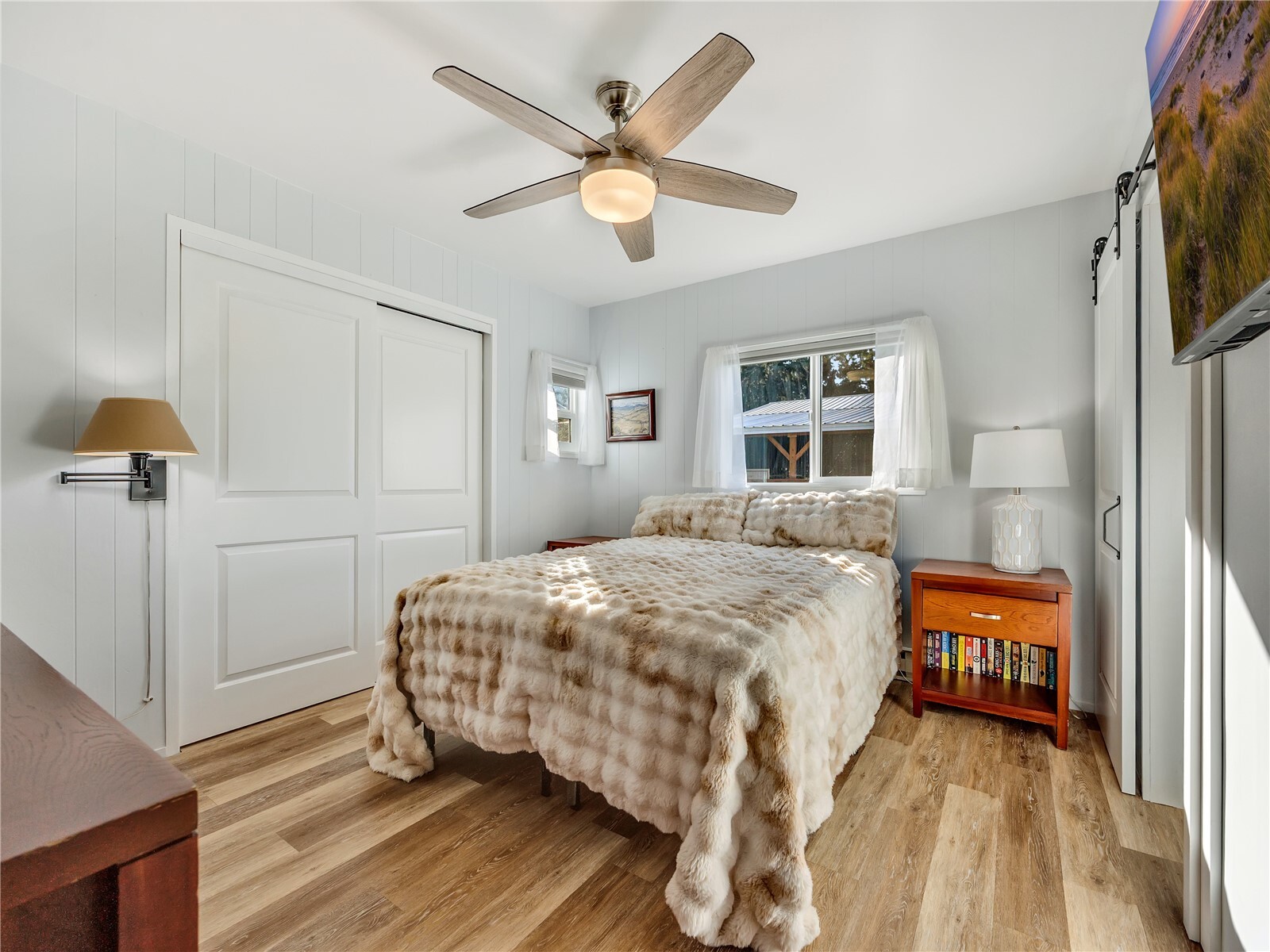 20214 P Place Property Photo 16