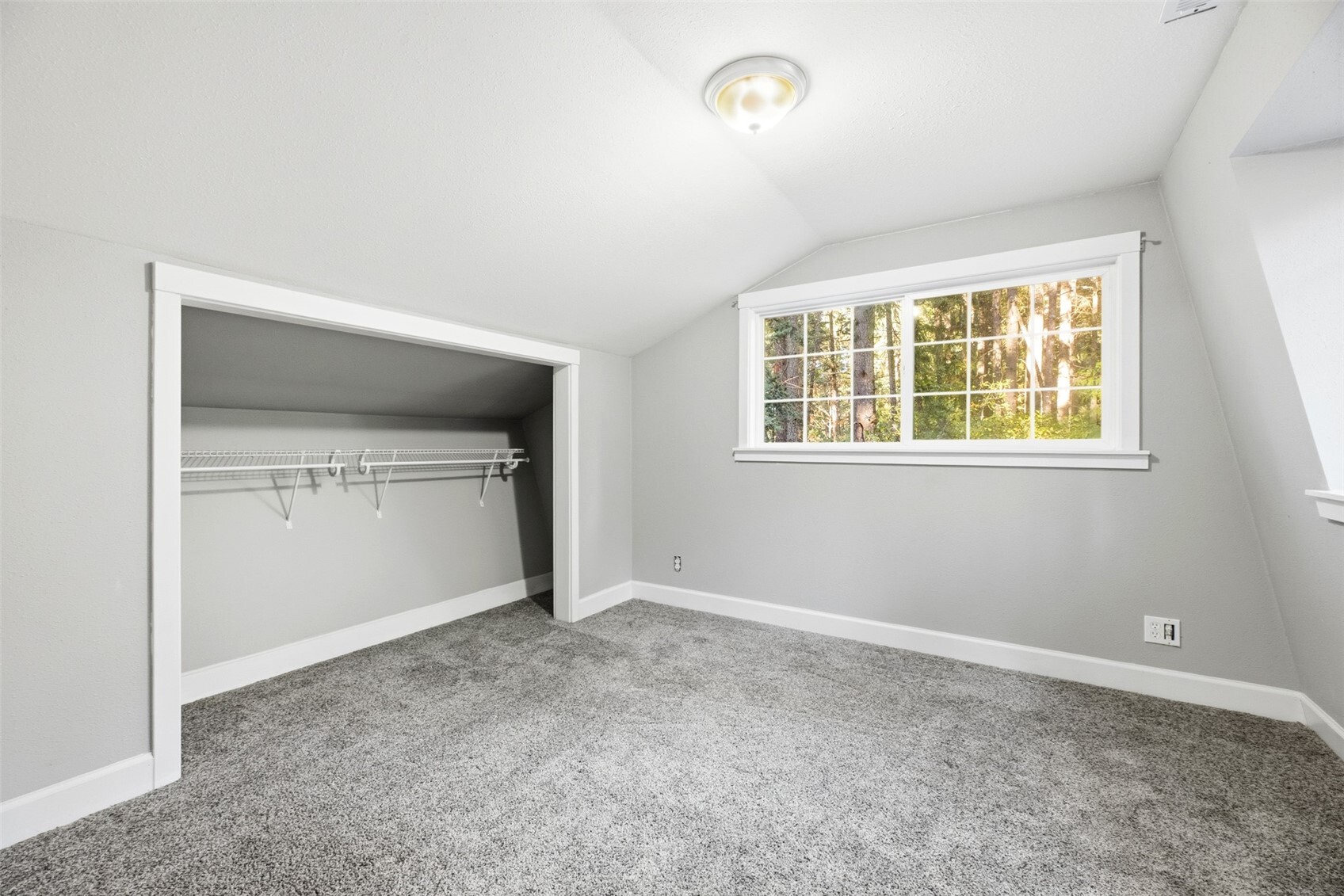 21842 Crest Lane Property Photo 17