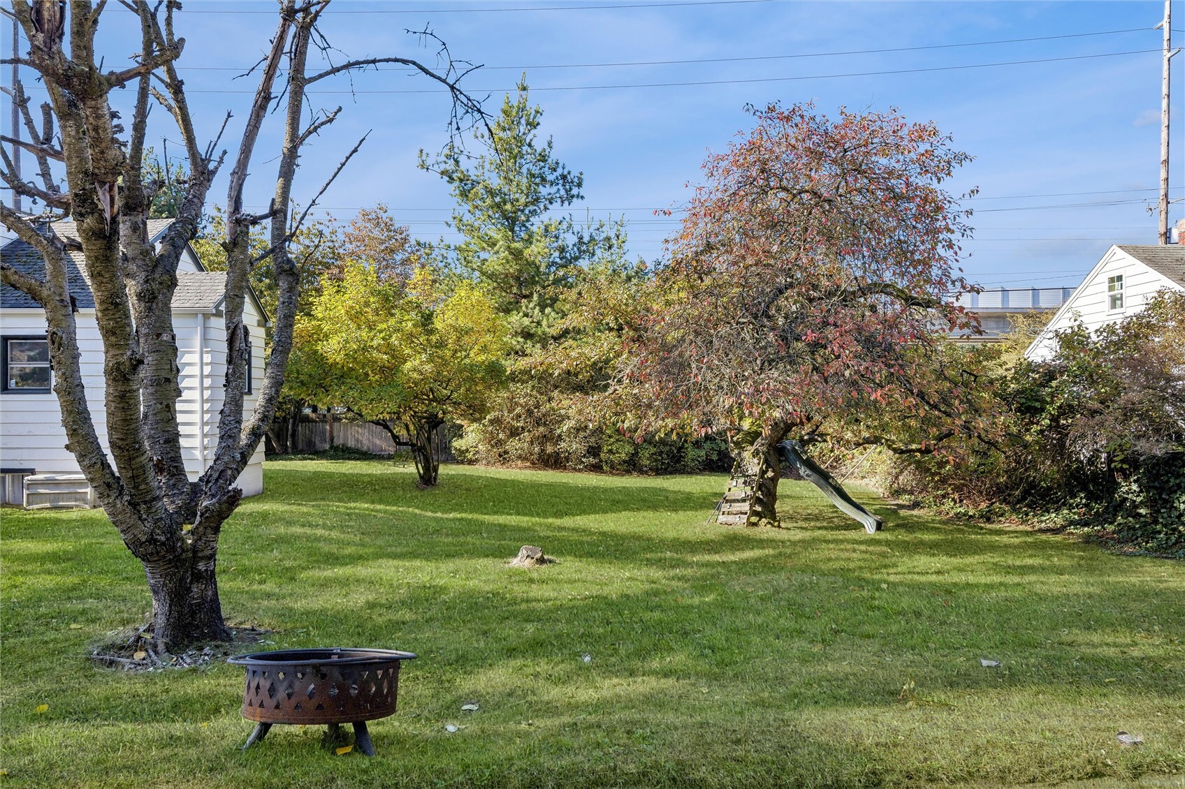12718 5th Avenue Property Photo 3