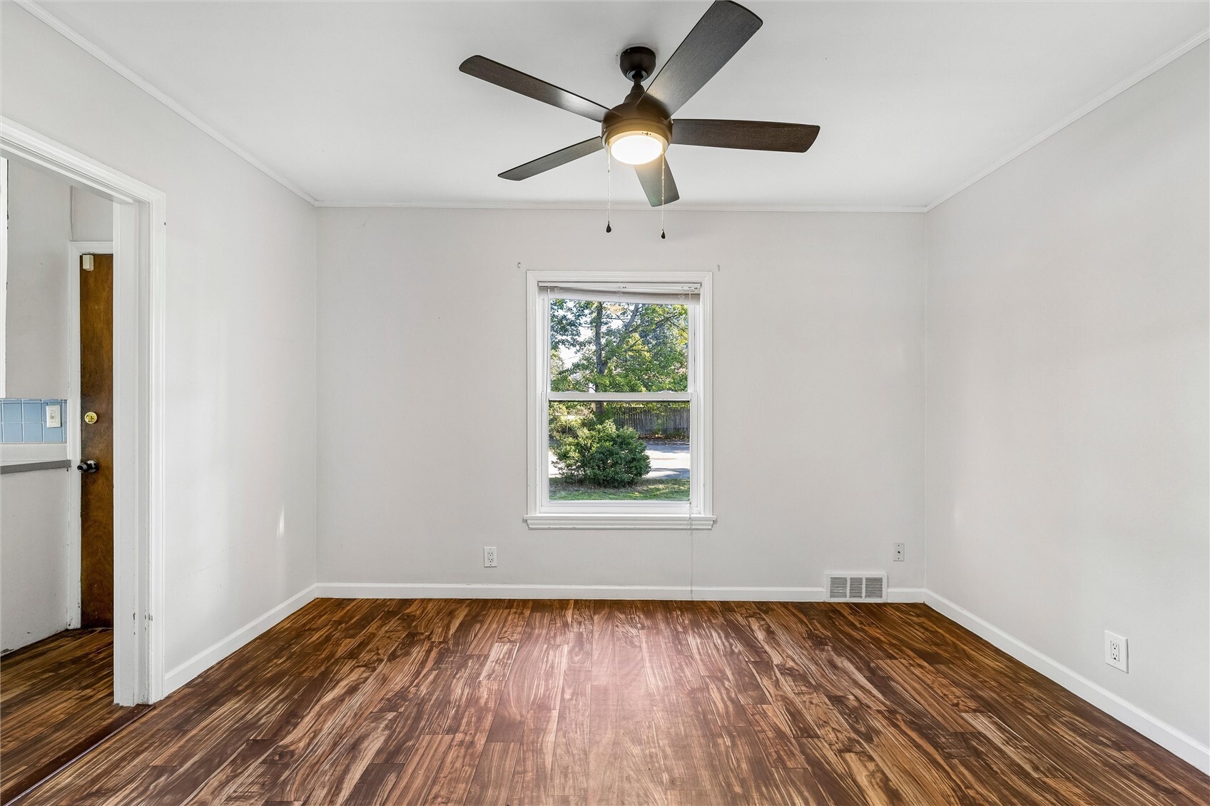 12718 5th Avenue Property Photo 19