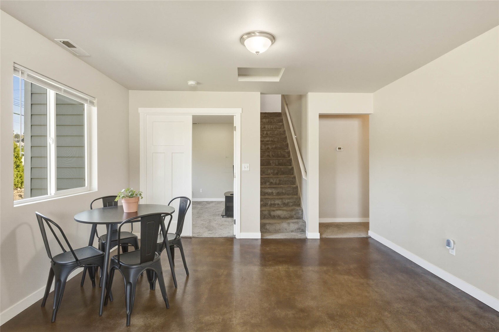 25 Sun Valley Drive Property Photo 5