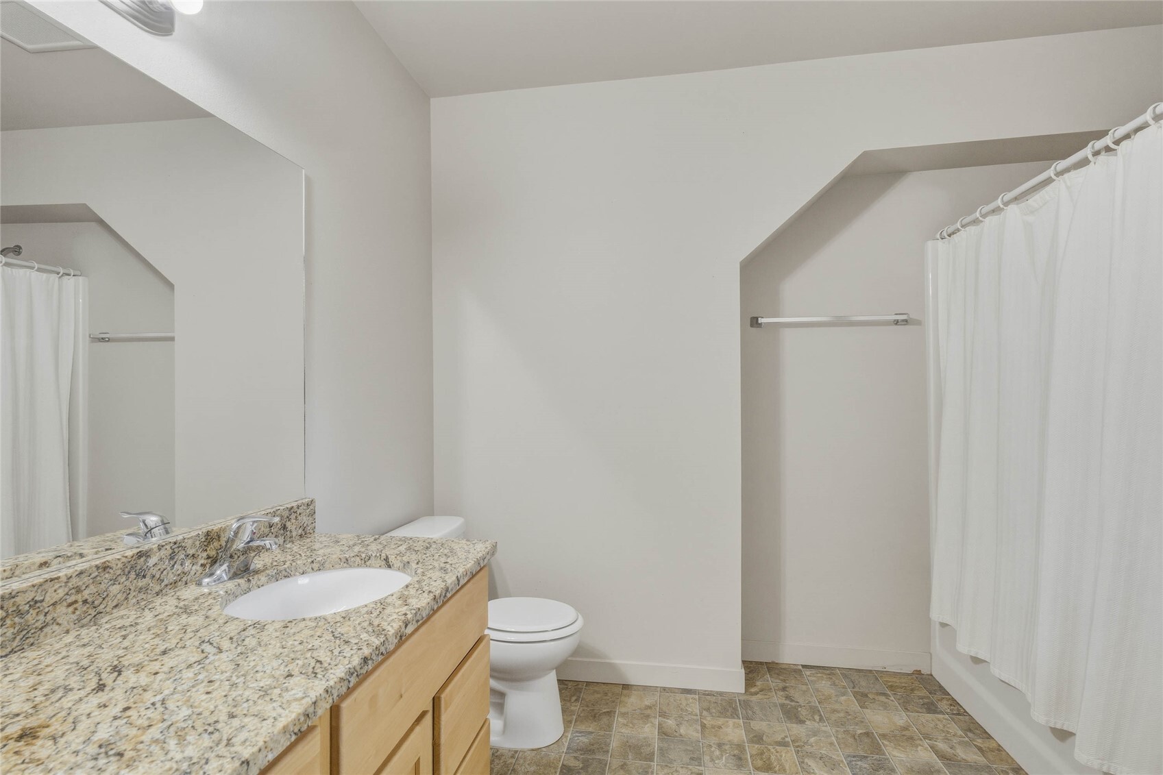 25 Sun Valley Drive Property Photo 20