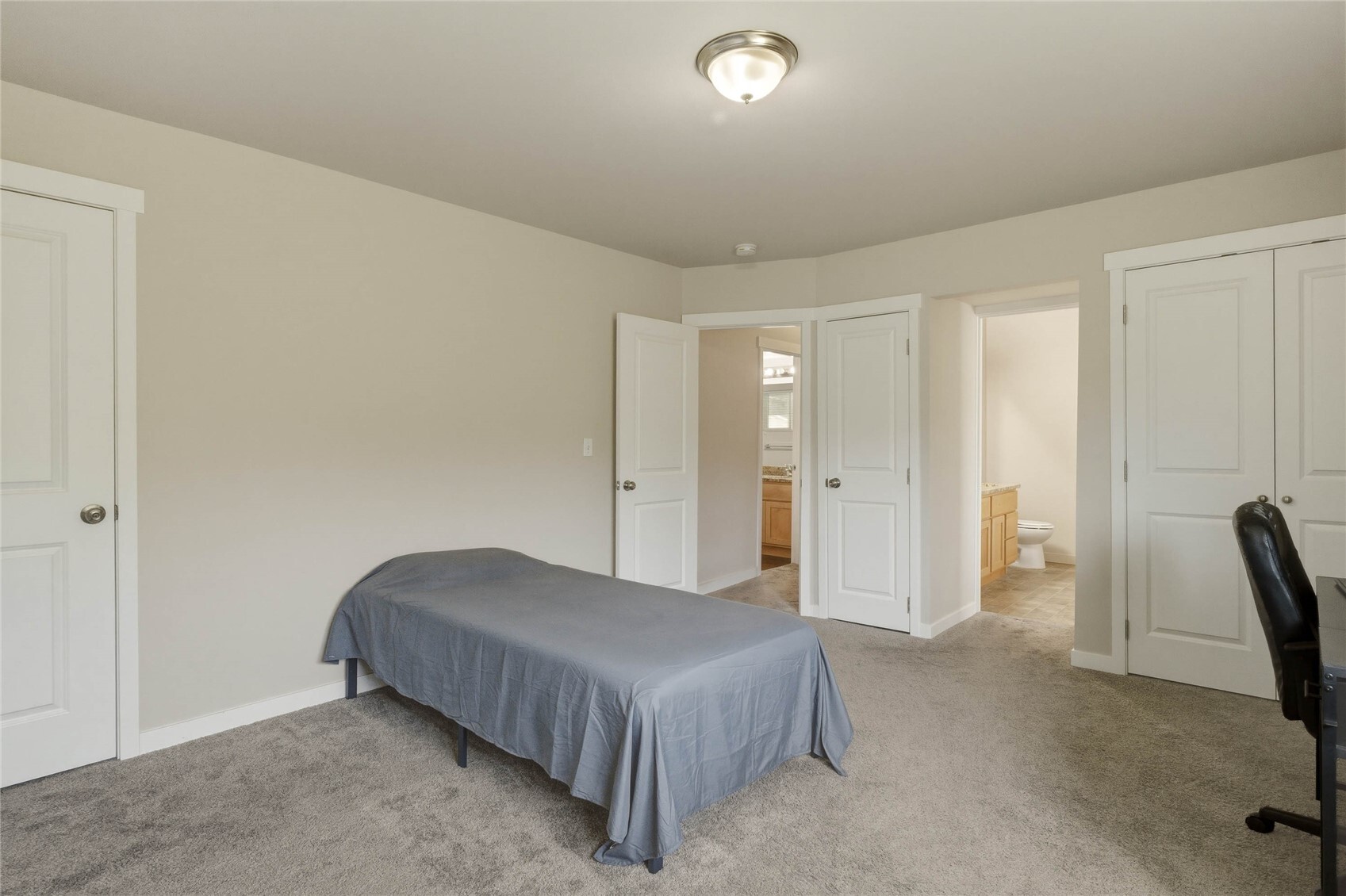25 Sun Valley Drive Property Photo 22