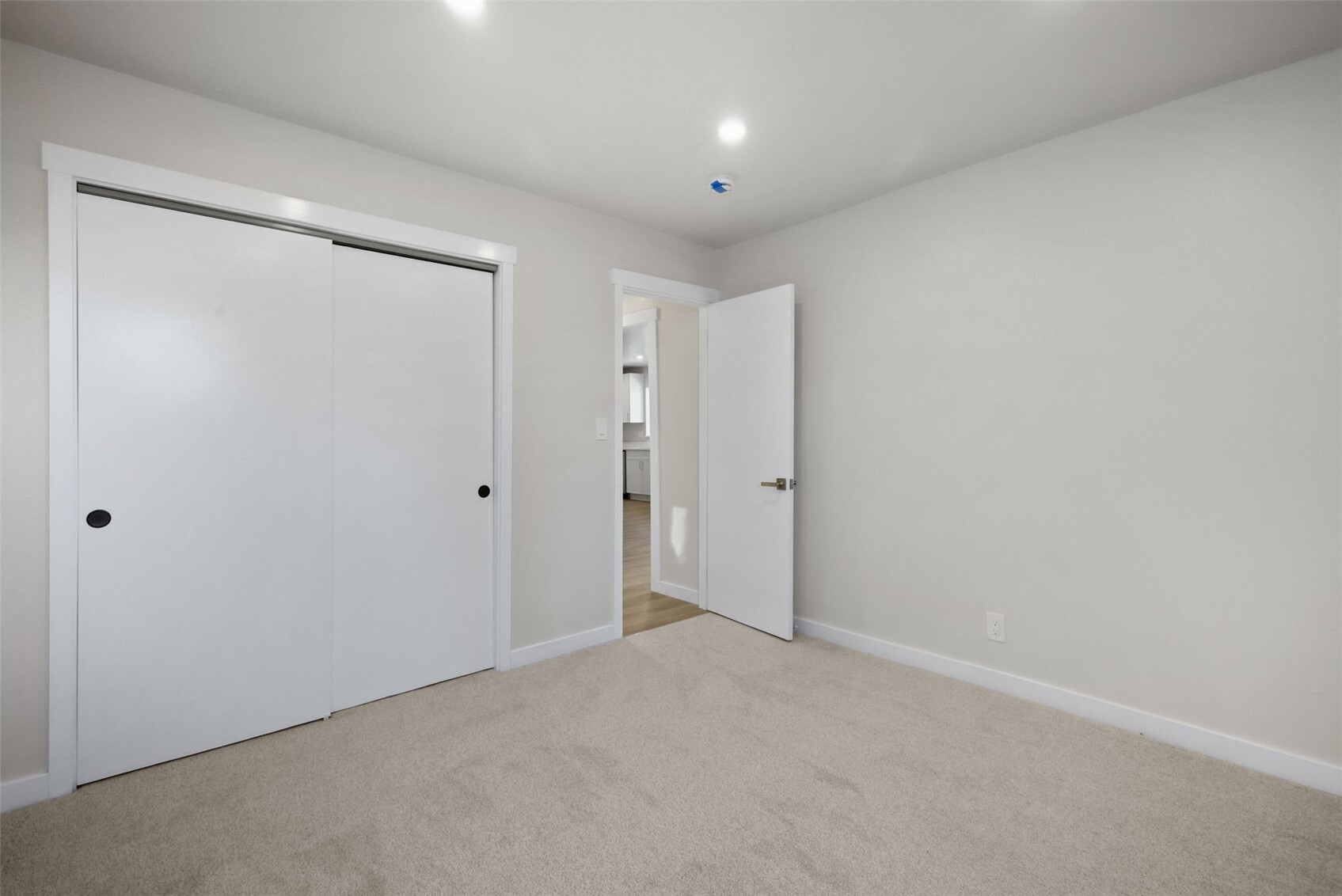 13307 35th Avenue Property Photo 27