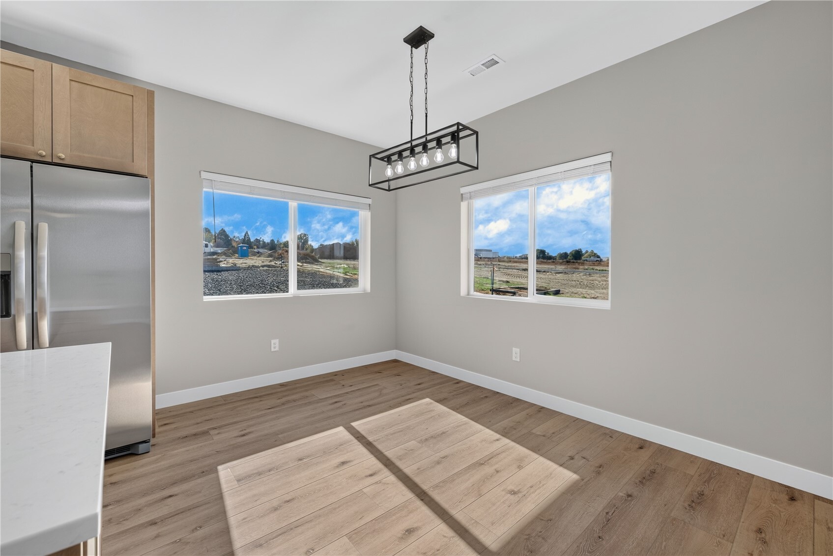 305 Hogan Street Property Photo 13