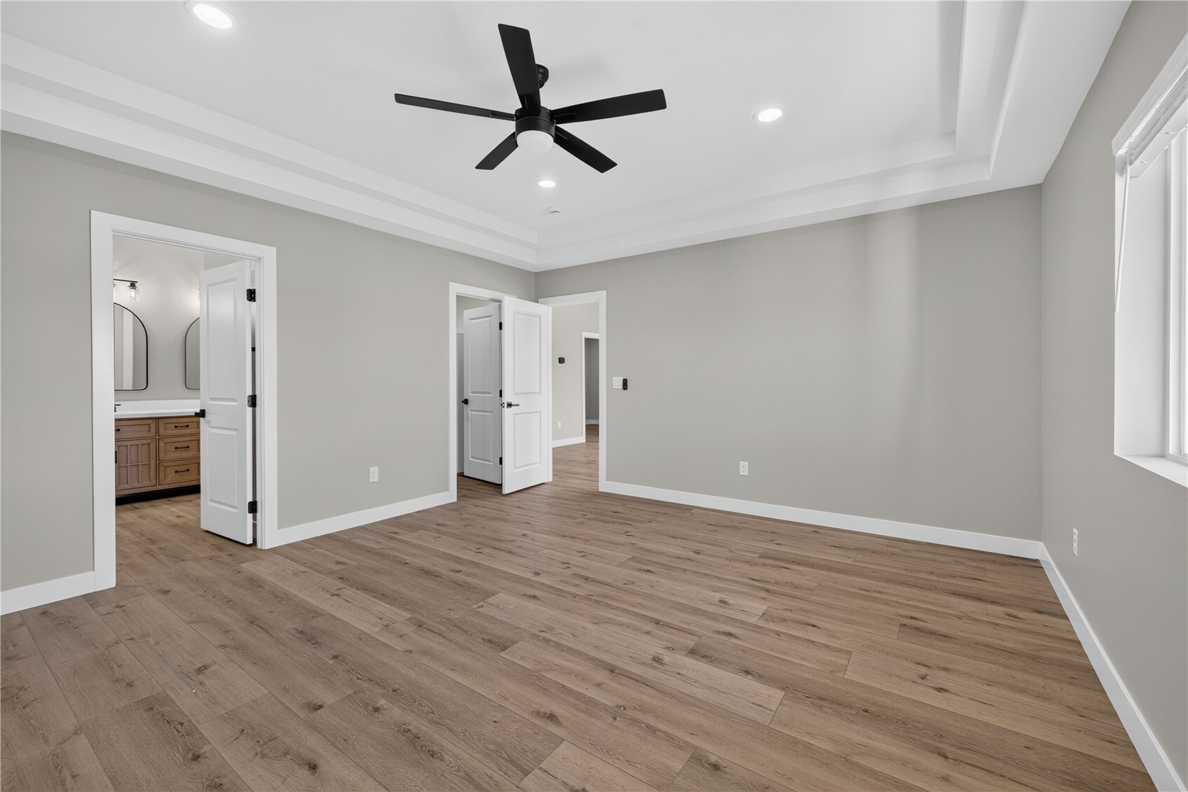 305 Hogan Street Property Photo 19