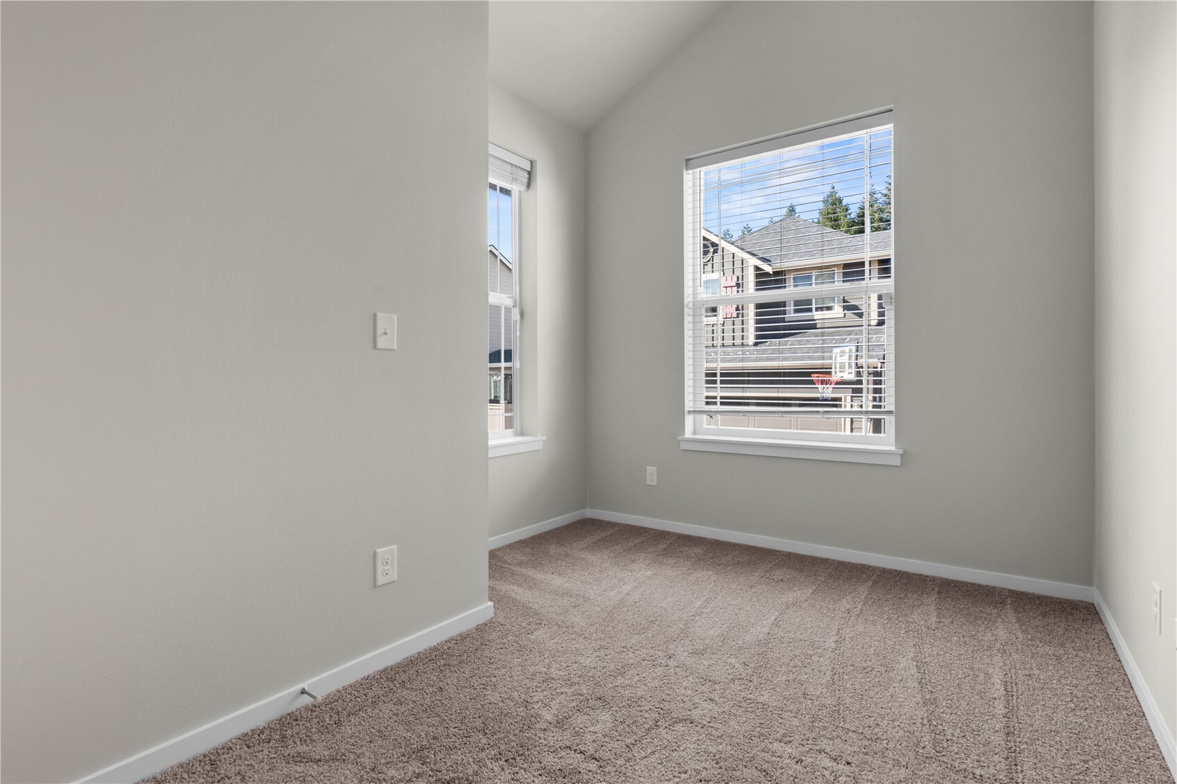 9624 S 245th Place Property Photo 10