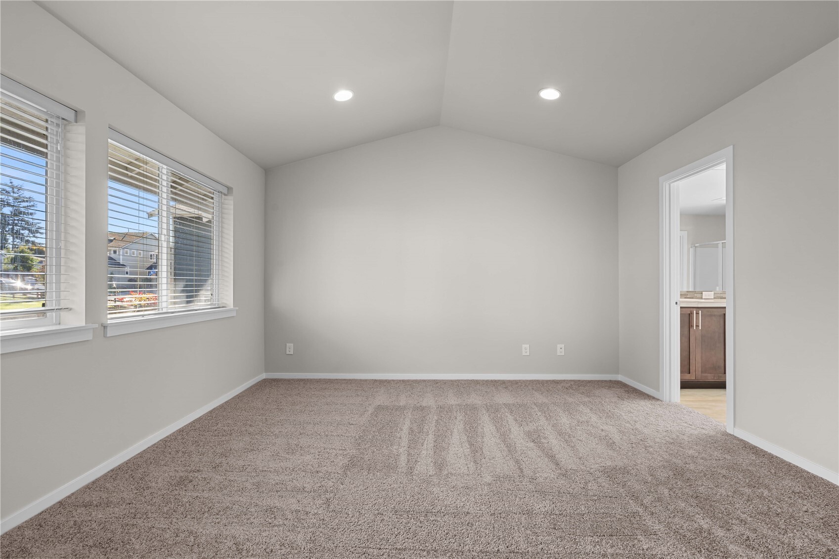 9624 S 245th Place Property Photo 12