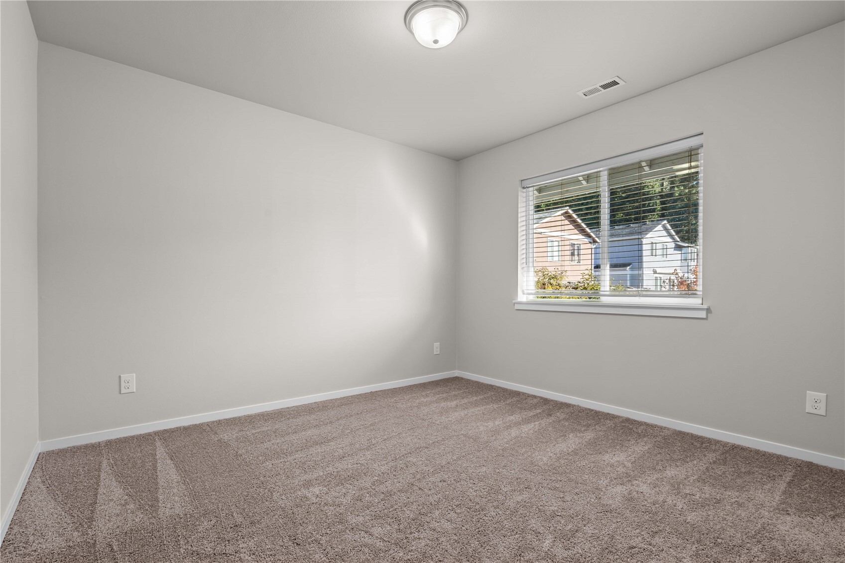 9624 S 245th Place Property Photo 22