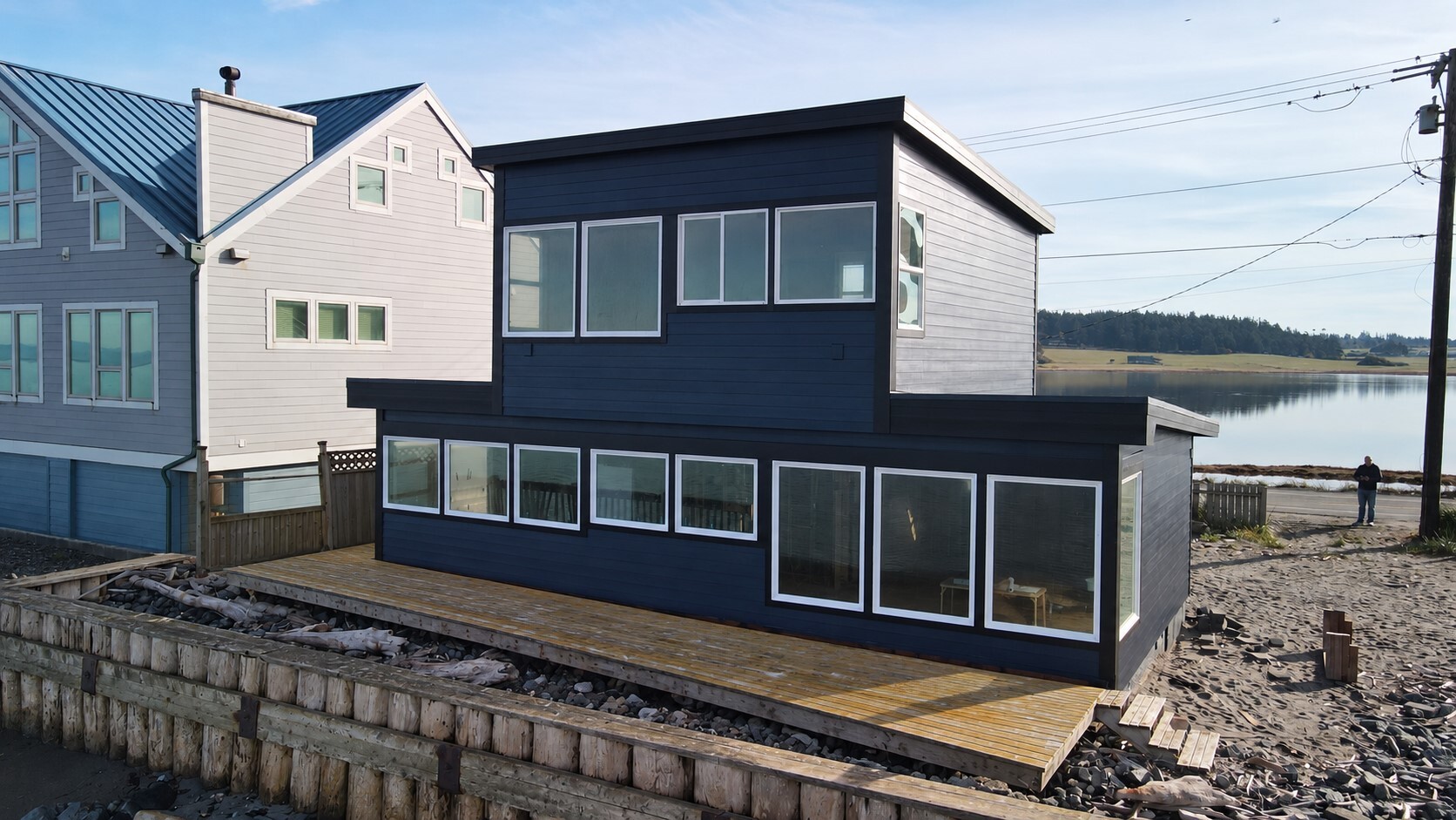 2511 West Beach Road Property Photo 2