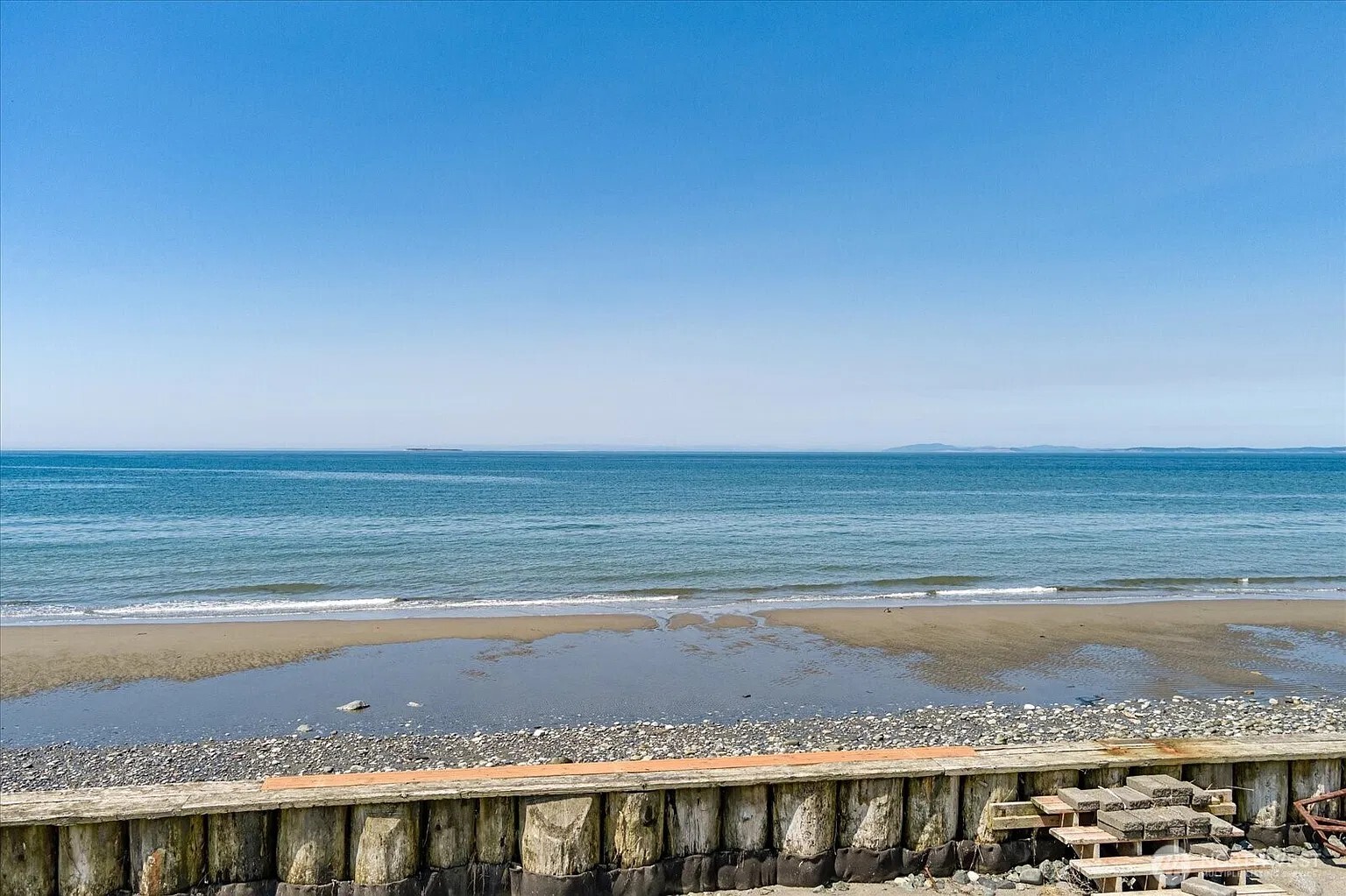 2511 West Beach Road Property Photo 4