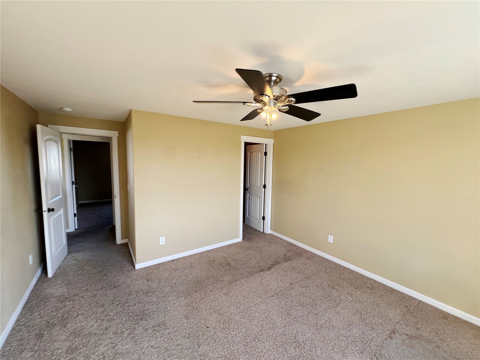 5721 Salem Drive Property Photo 16