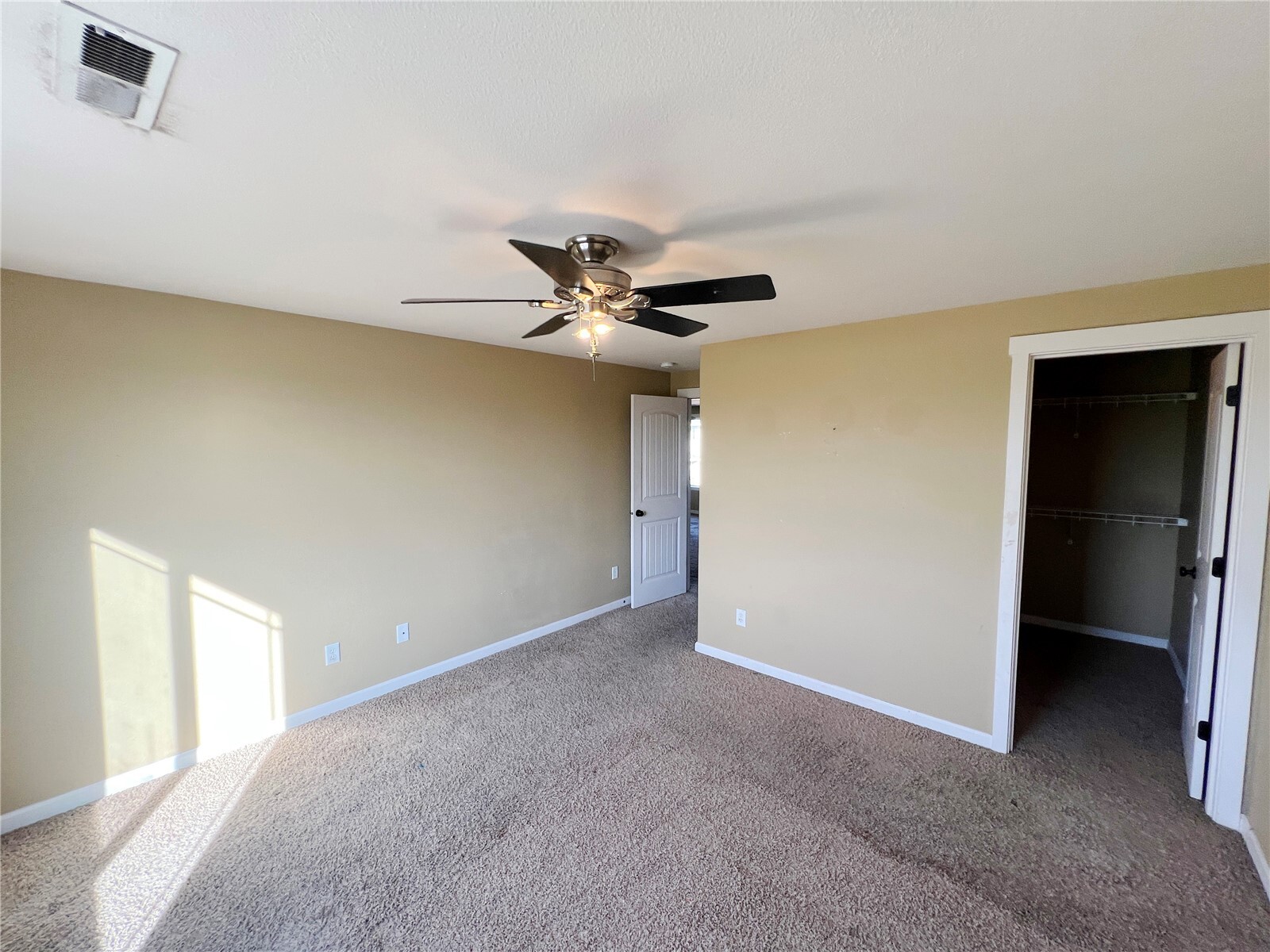 5721 Salem Drive Property Photo 17