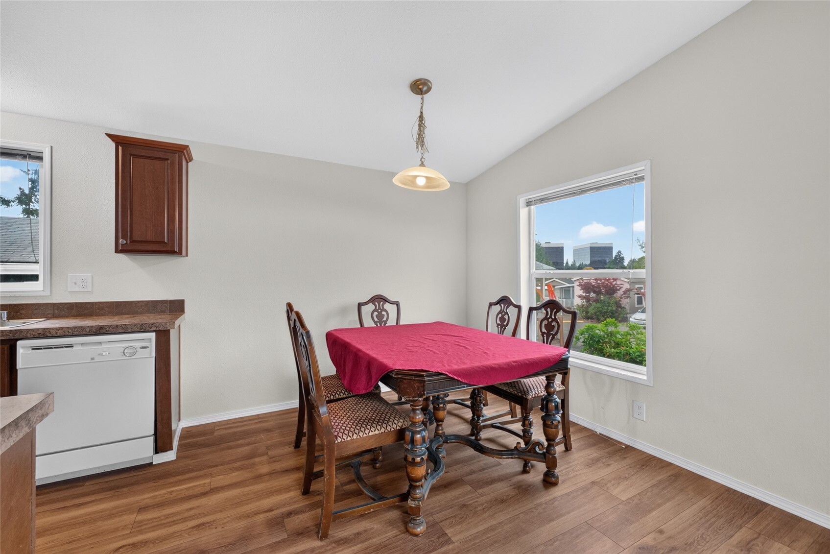 3433 S 182nd Street Property Photo 5