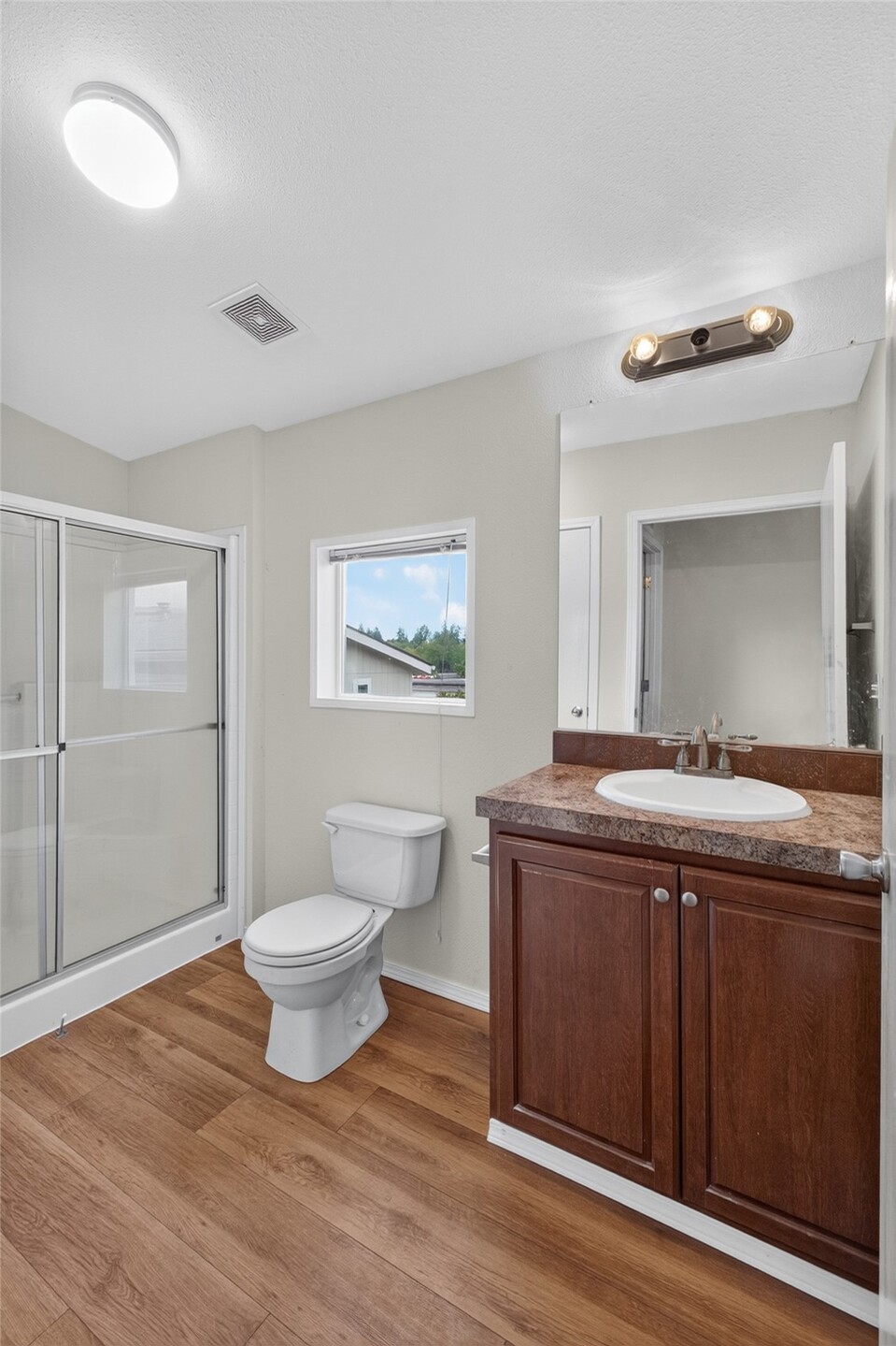 3433 S 182nd Street Property Photo 11