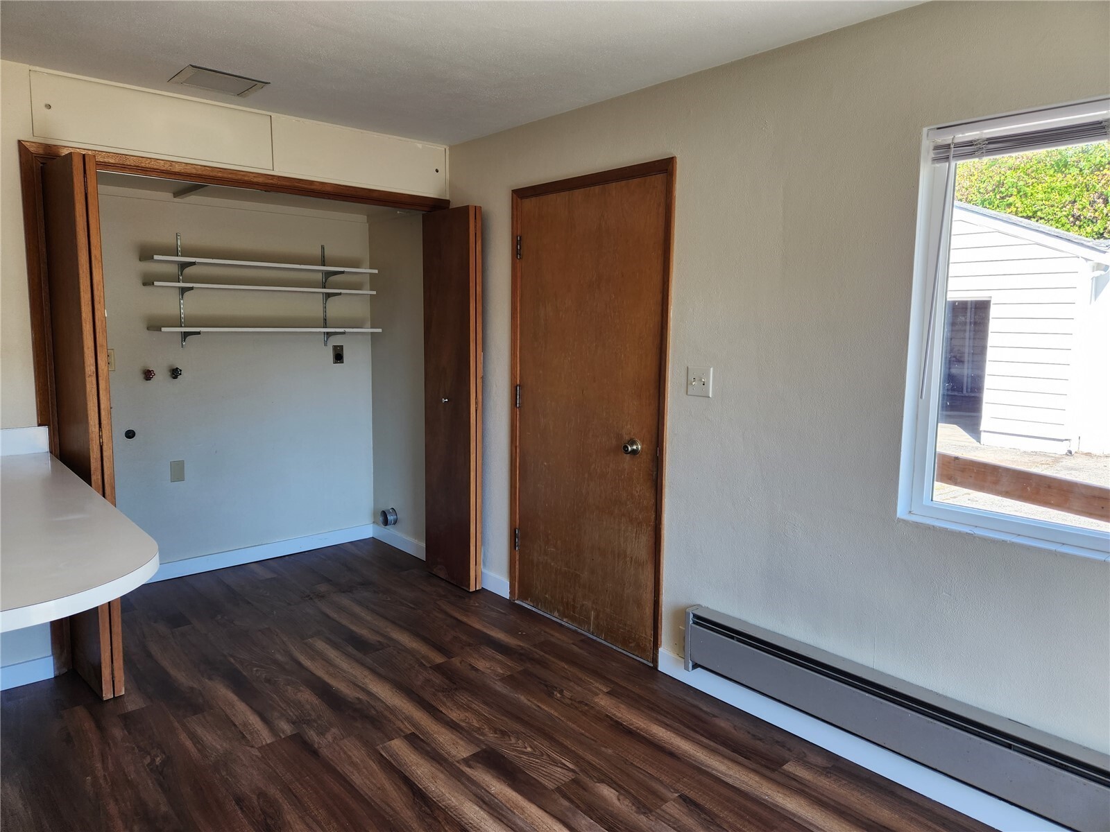 222 Lebo Boulevard Property Photo 3