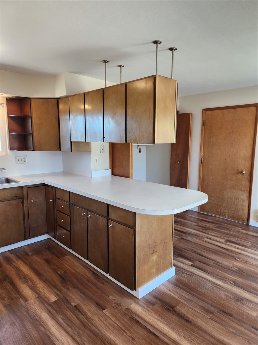 222 Lebo Boulevard Property Photo 10