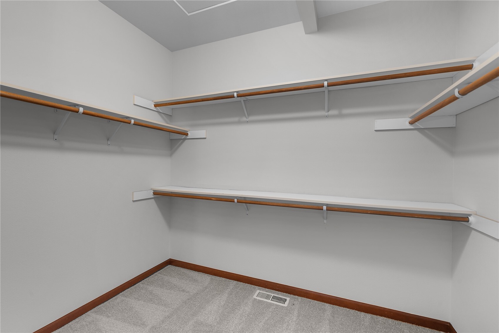 8703 28th Way Property Photo 16