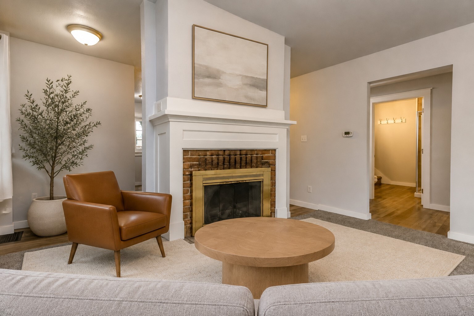 1114 Warren Avenue Property Photo 11