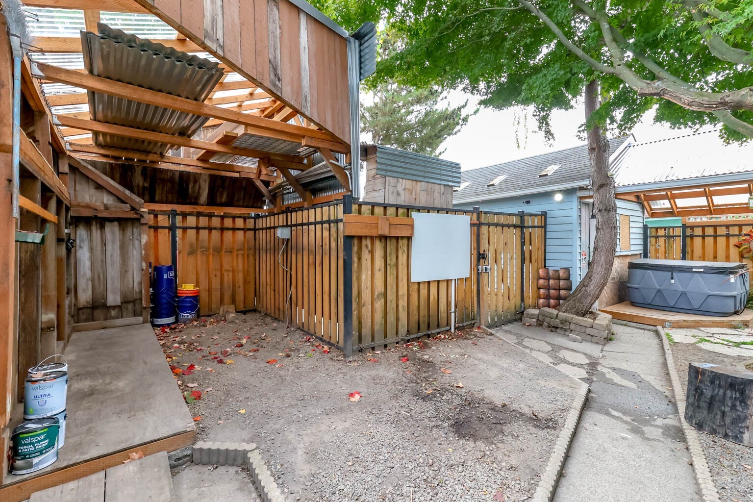 1114 Warren Avenue Property Photo 36