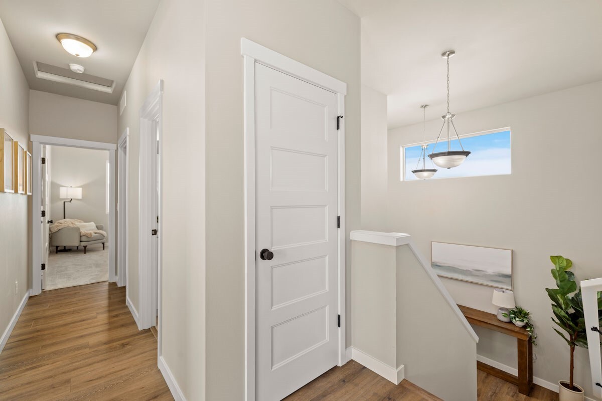 2039 169th Street Property Photo 9