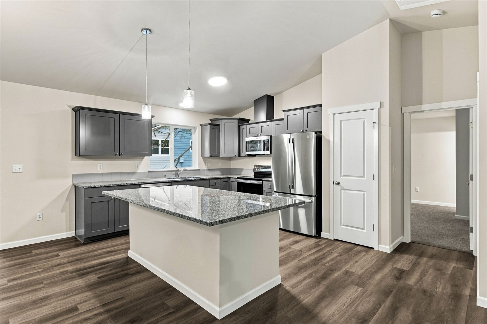 101 Sharpe Street Property Photo 10