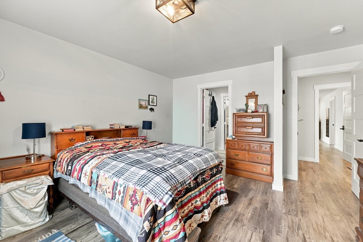 9 Buyas Drive Property Photo 19
