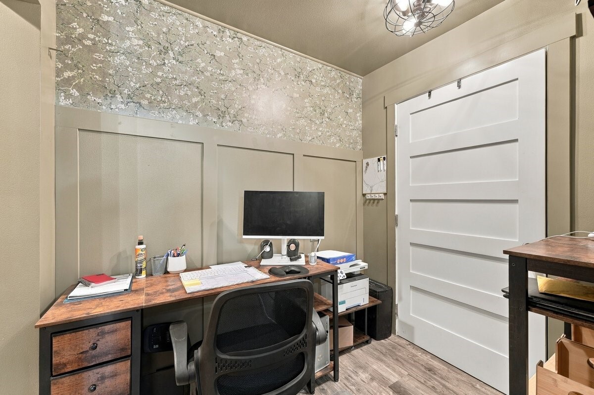 9 Buyas Drive Property Photo 27