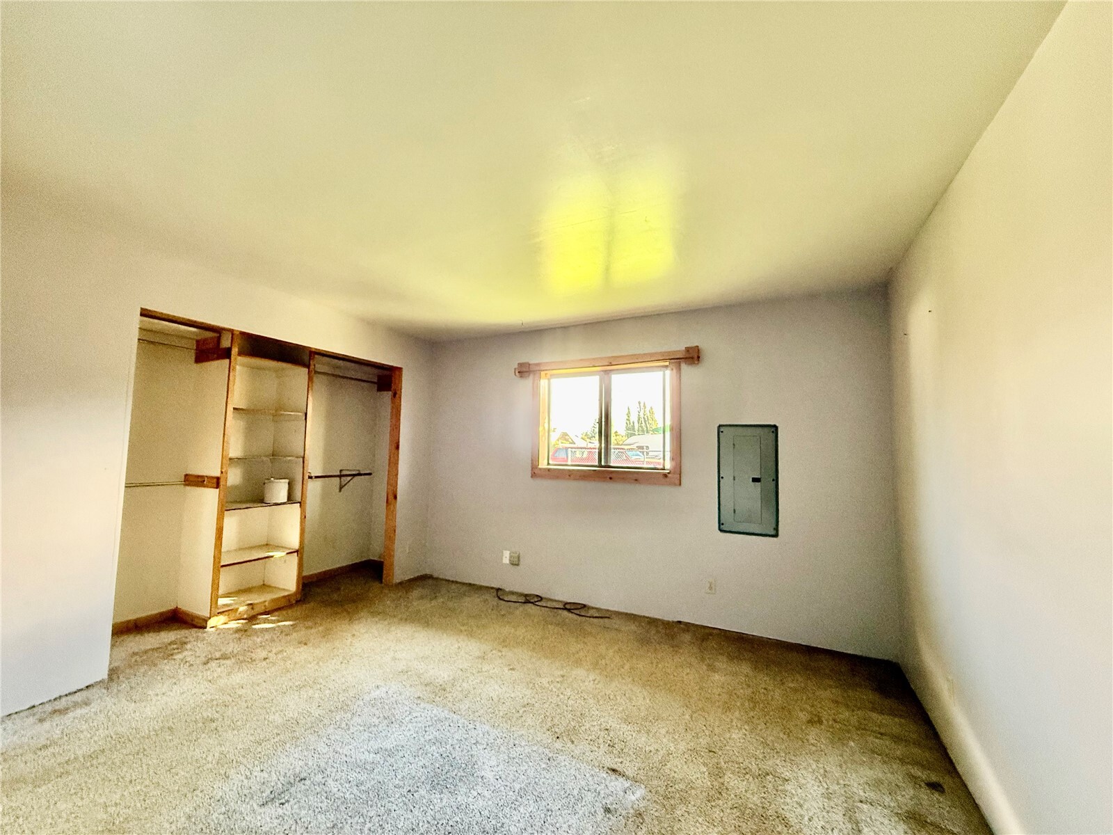 1015 Stockwell Street Property Photo 13