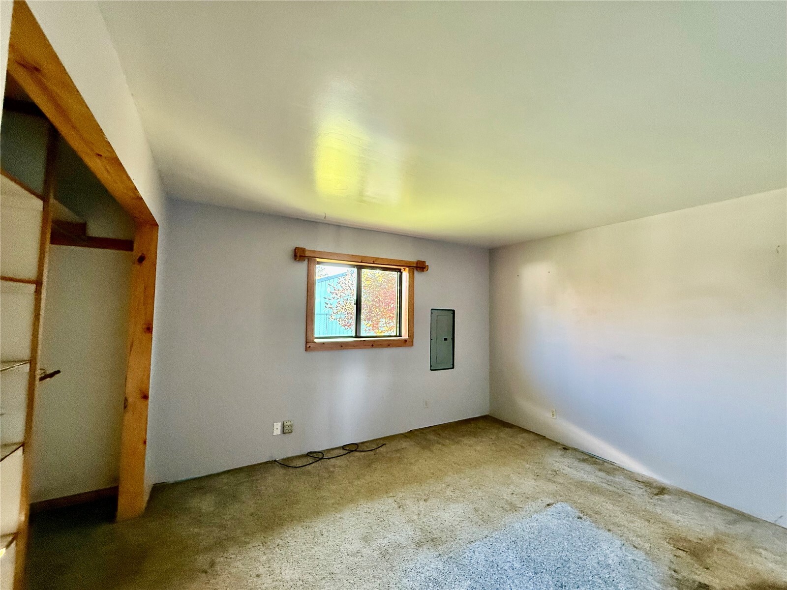 1015 Stockwell Street Property Photo 14