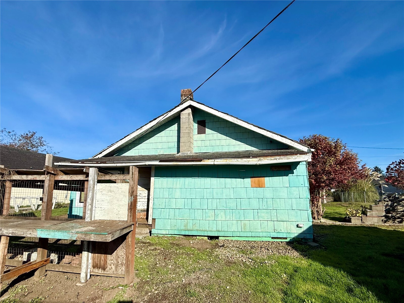1015 Stockwell Street Property Photo 31