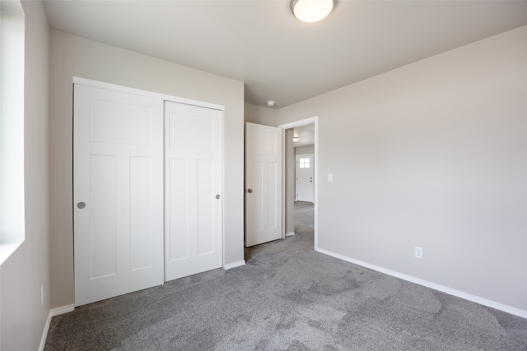 1521 S Roberta Street Property Photo 24
