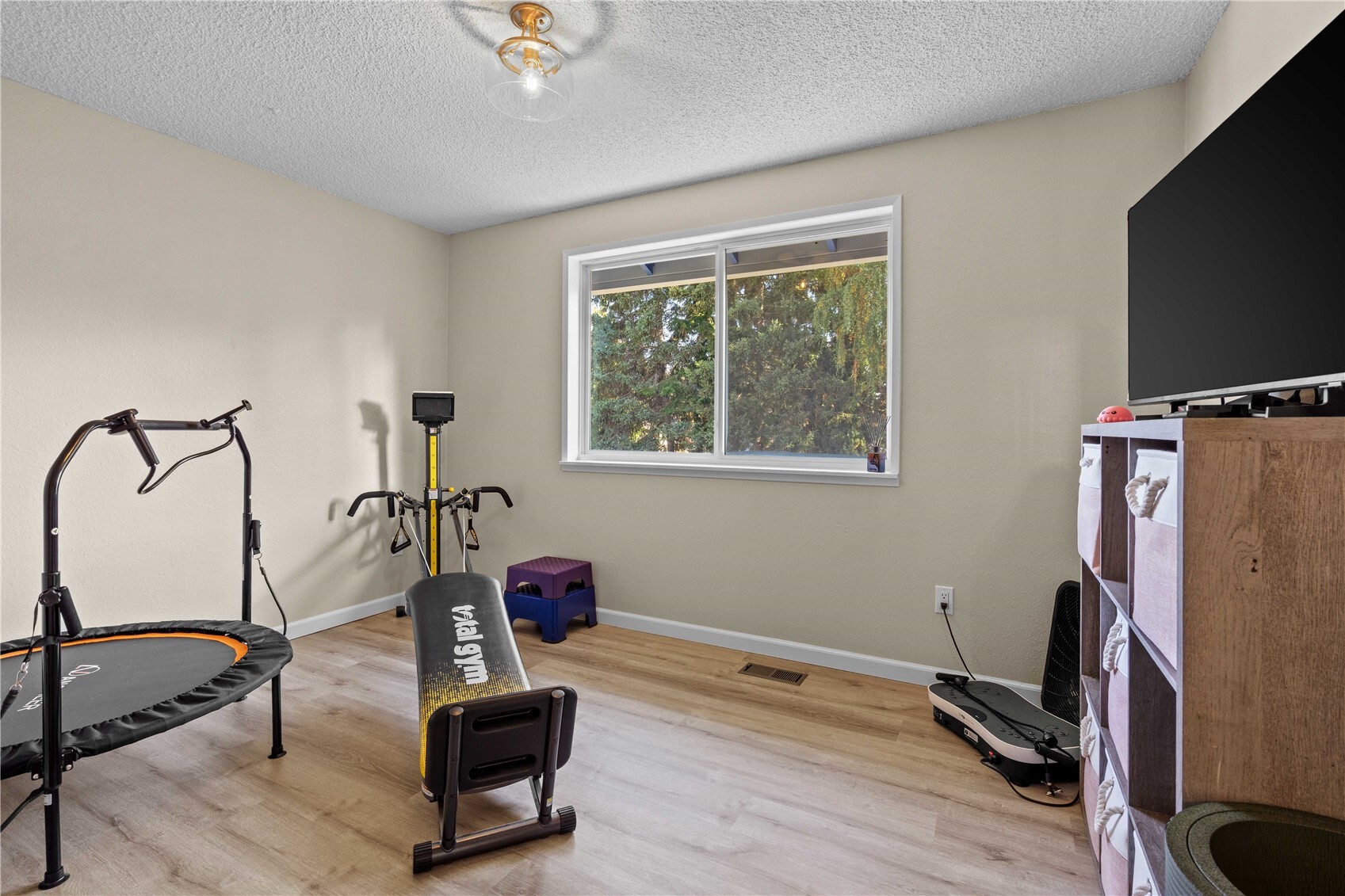 2913 84th Avenue Property Photo 21
