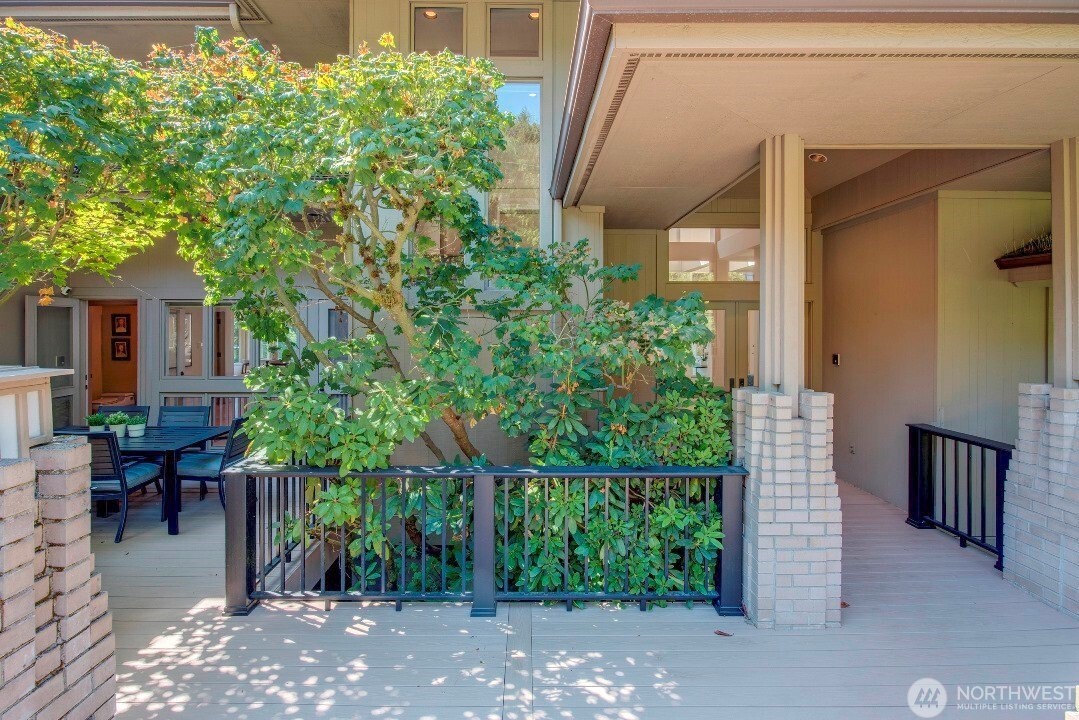 4715 81st Avenue Property Photo 5