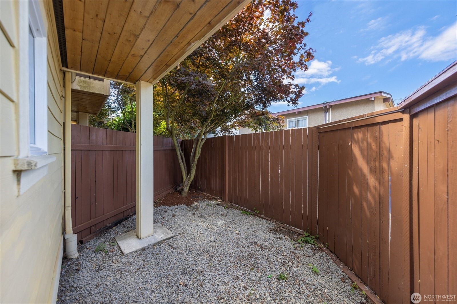 5033 12 Avenue Property Photo 16