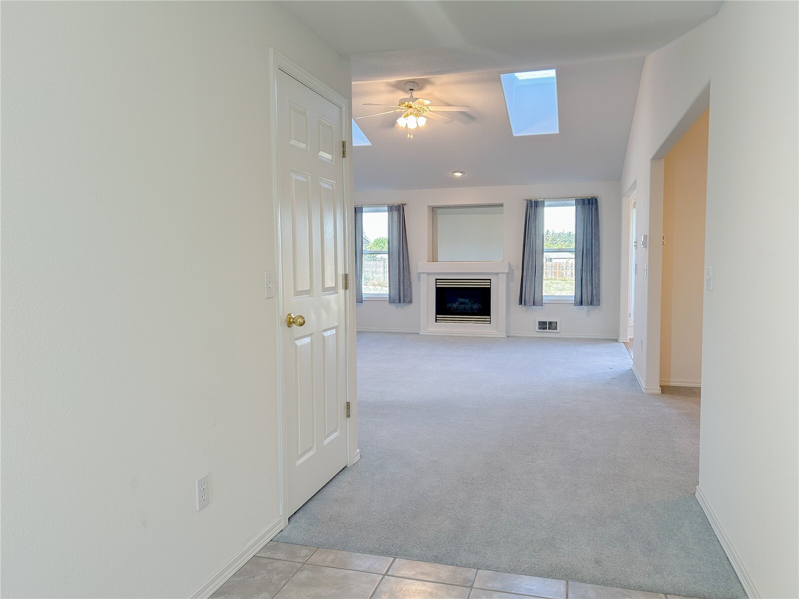 62 Heron Way 17b Property Photo 4