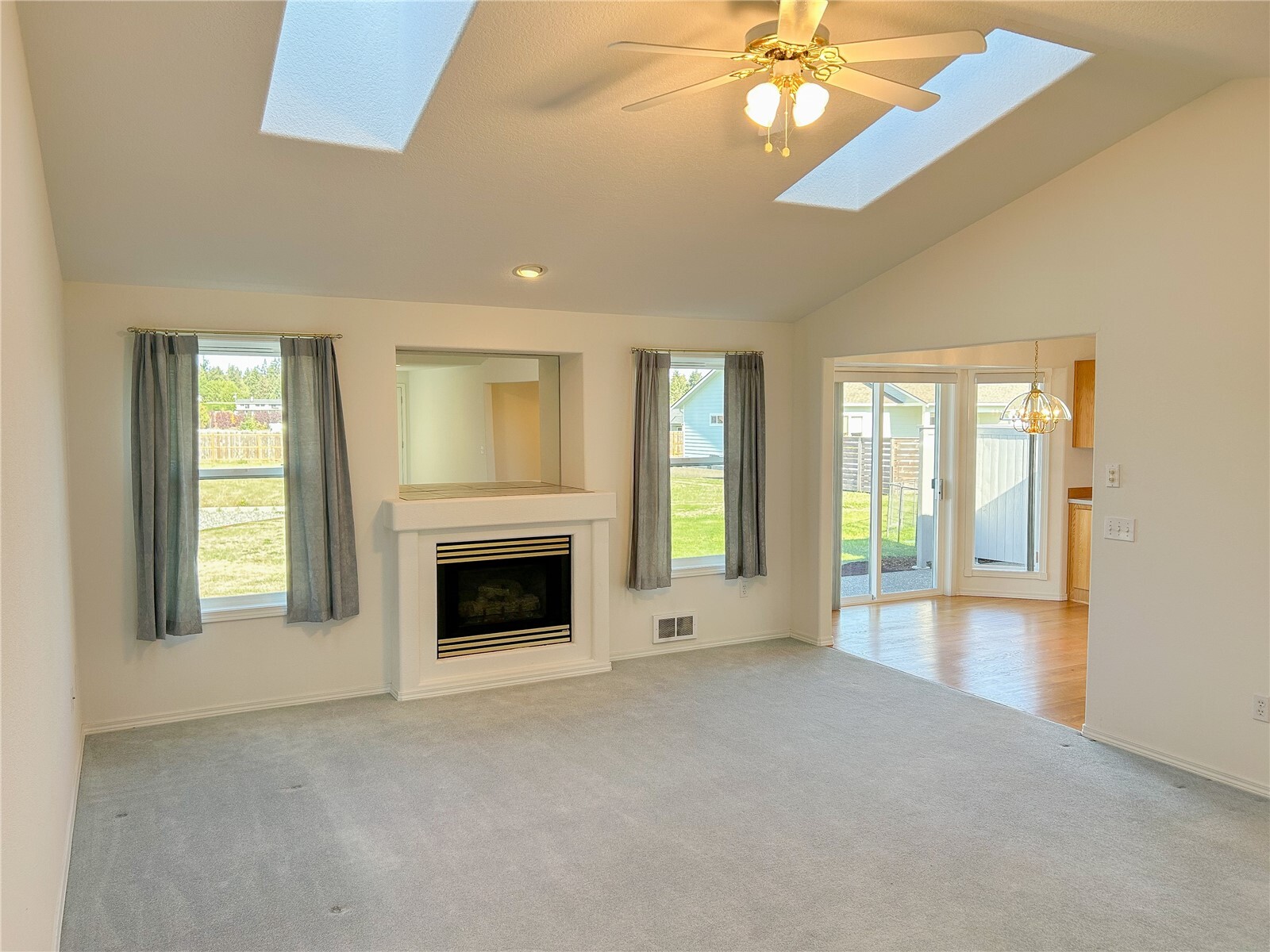 62 Heron Way 17b Property Photo 10
