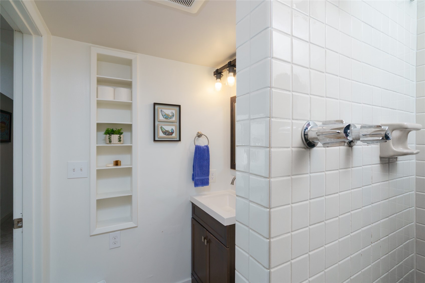 15709 Yokeko Drive Property Photo 37