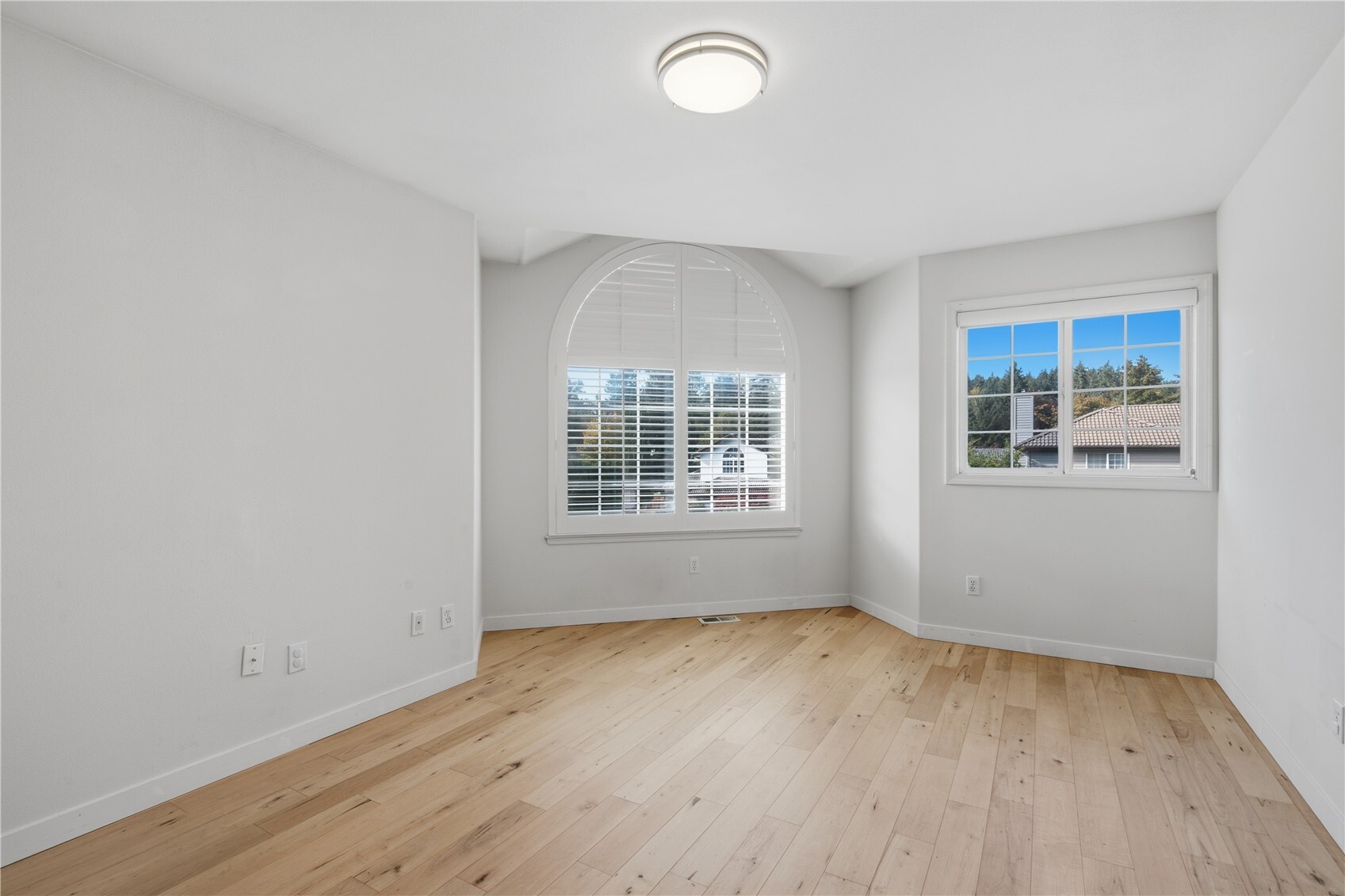 23221 14th Place Property Photo 26