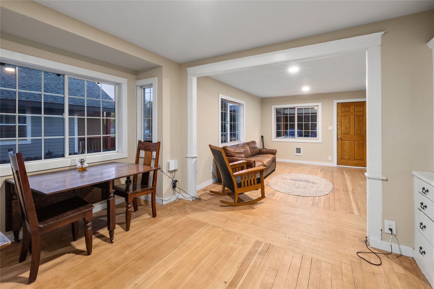 706 Lincoln Avenue Property Photo 8