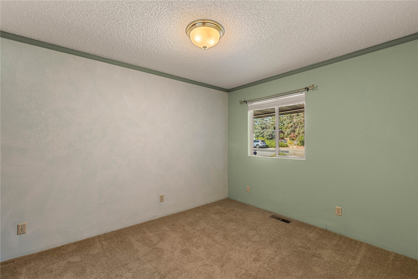 1719 Harris Place Property Photo 22