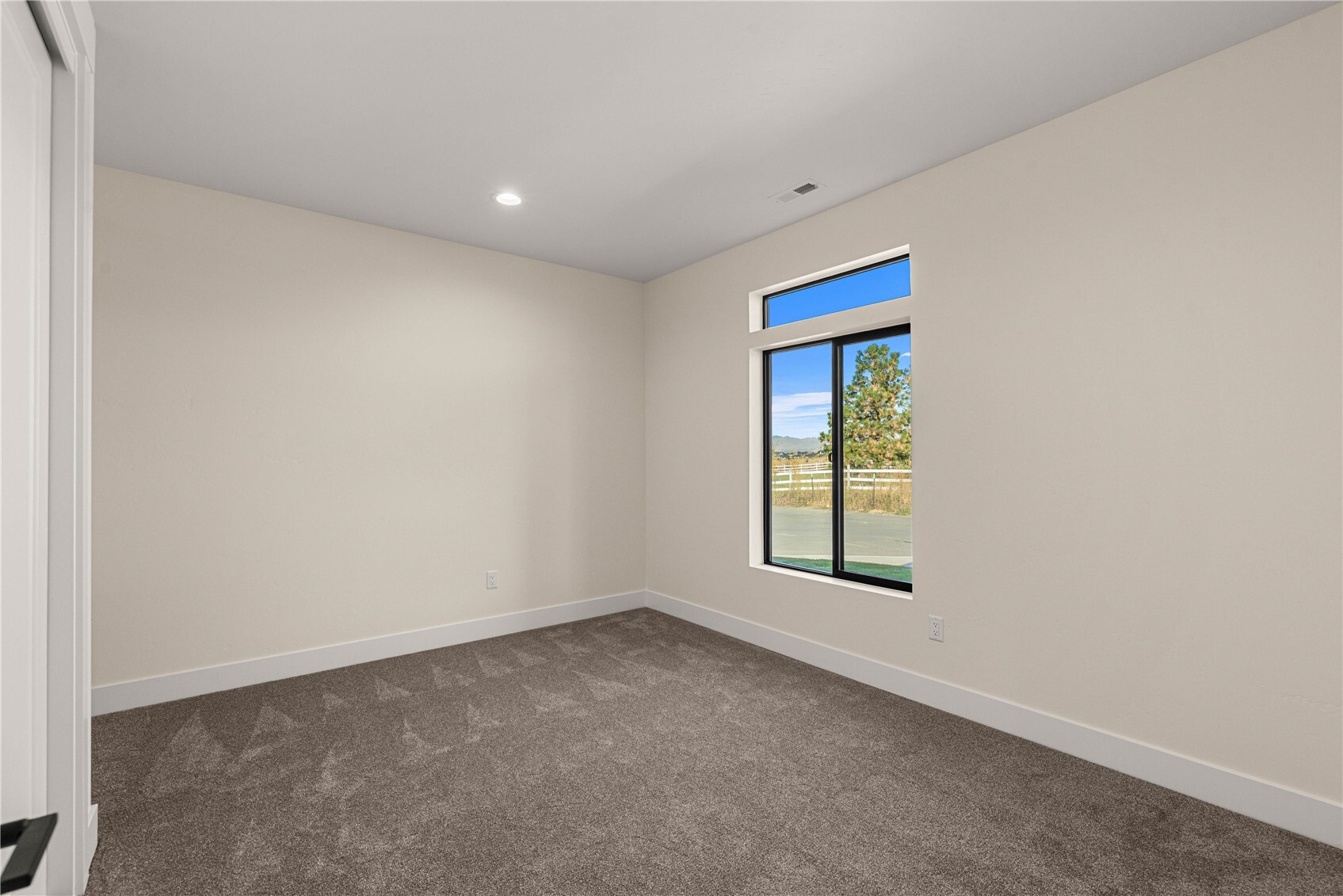 2534 5th Street Property Photo 21