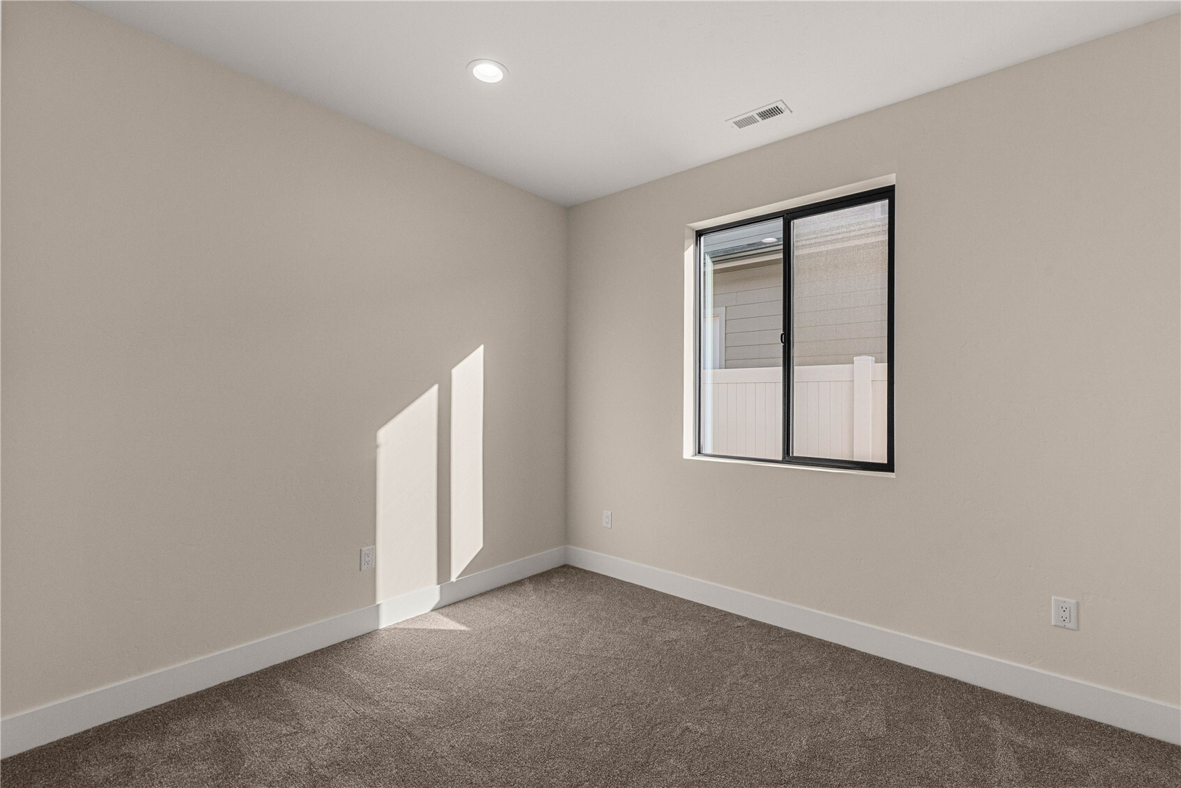 2534 5th Street Property Photo 24