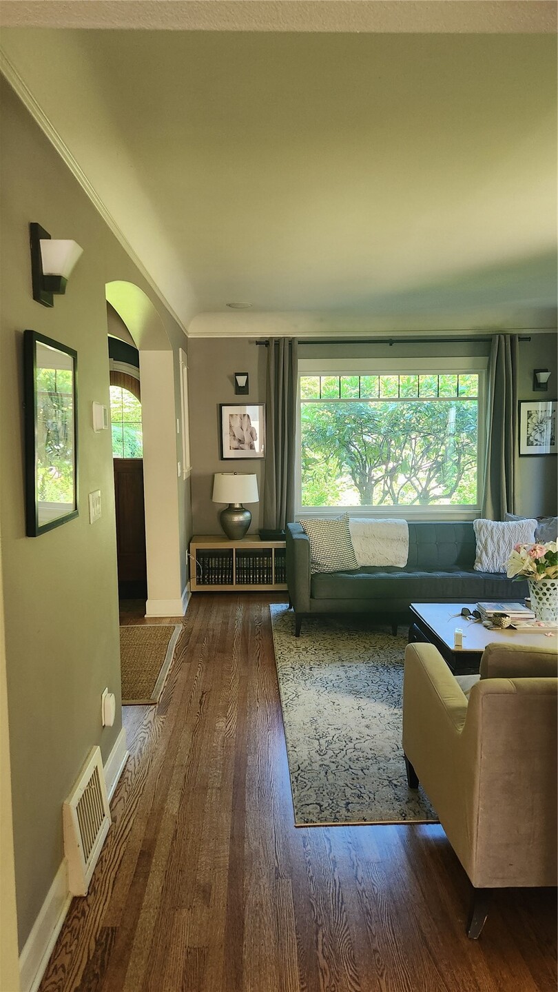 1210 25th Avenue Property Photo 23