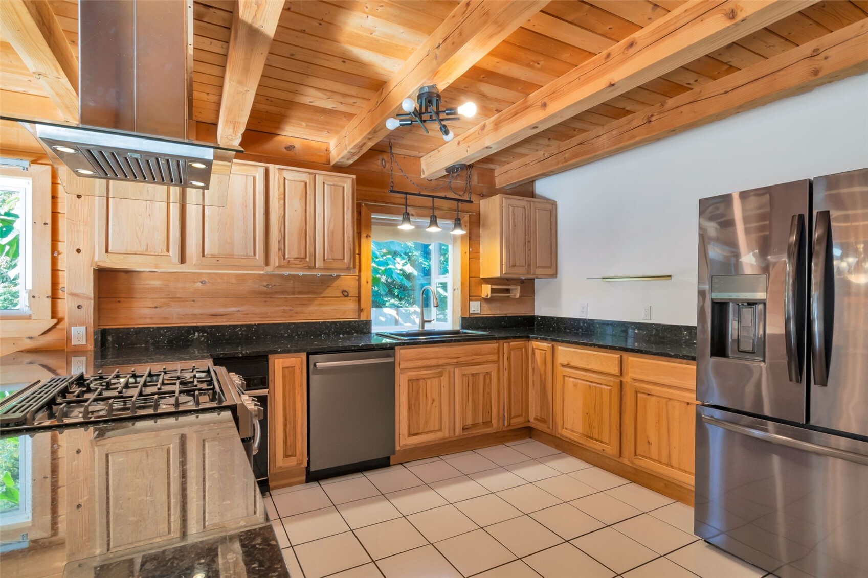 4299 Sorrel Property Photo 4