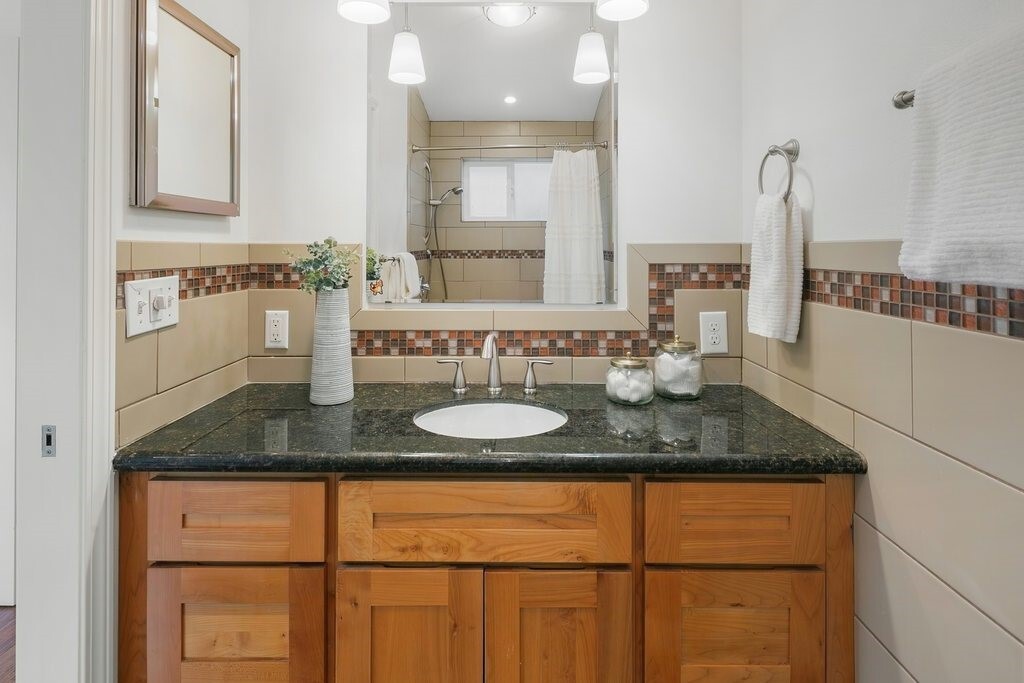 3042 Ne 94th Street Property Photo 15