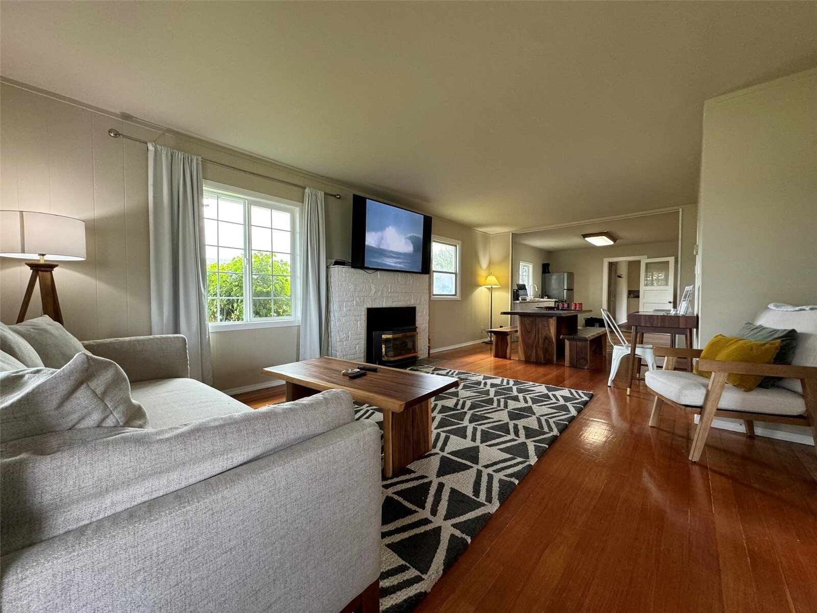 203 W Ocean Ave Property Photo 3