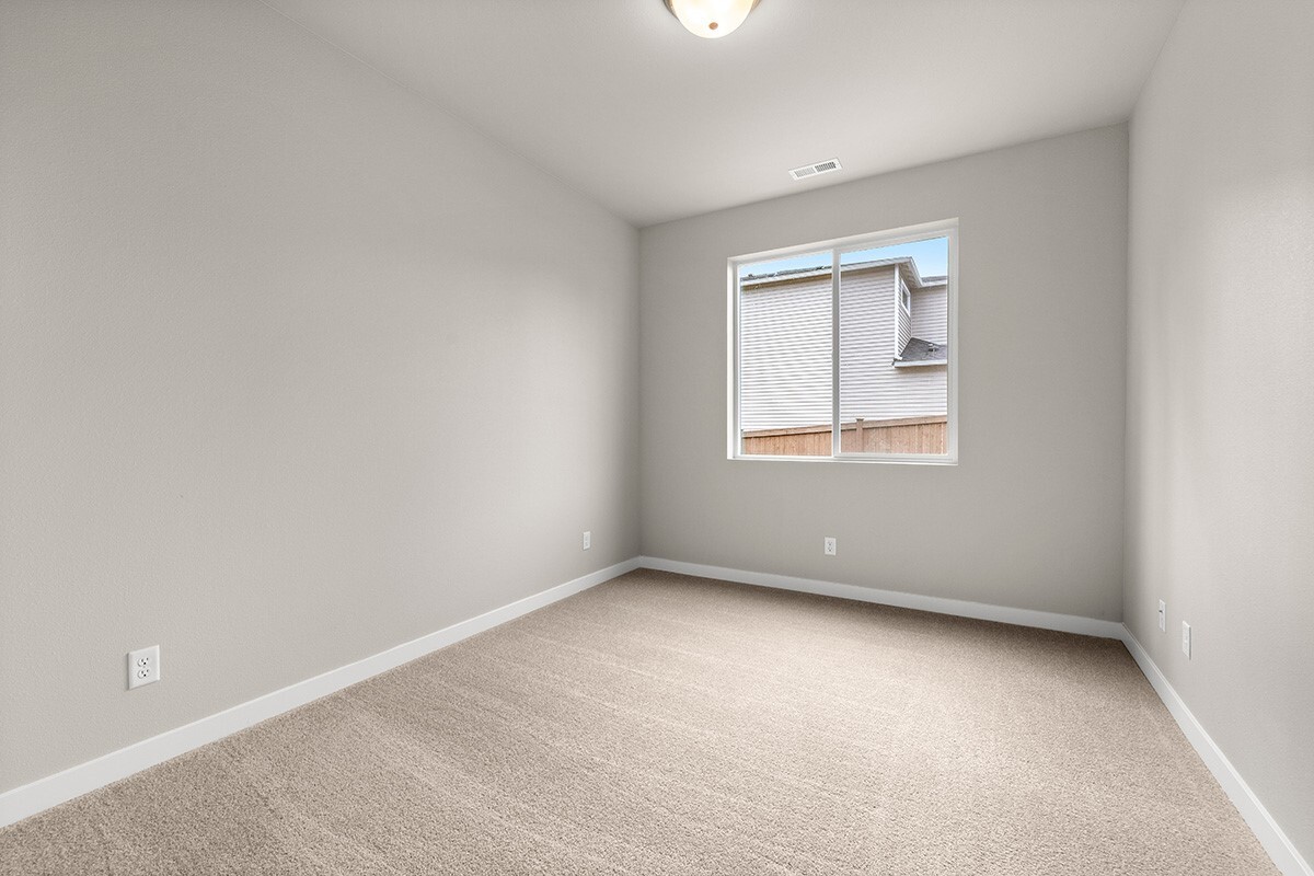 4342 72nd Drive Property Photo 20