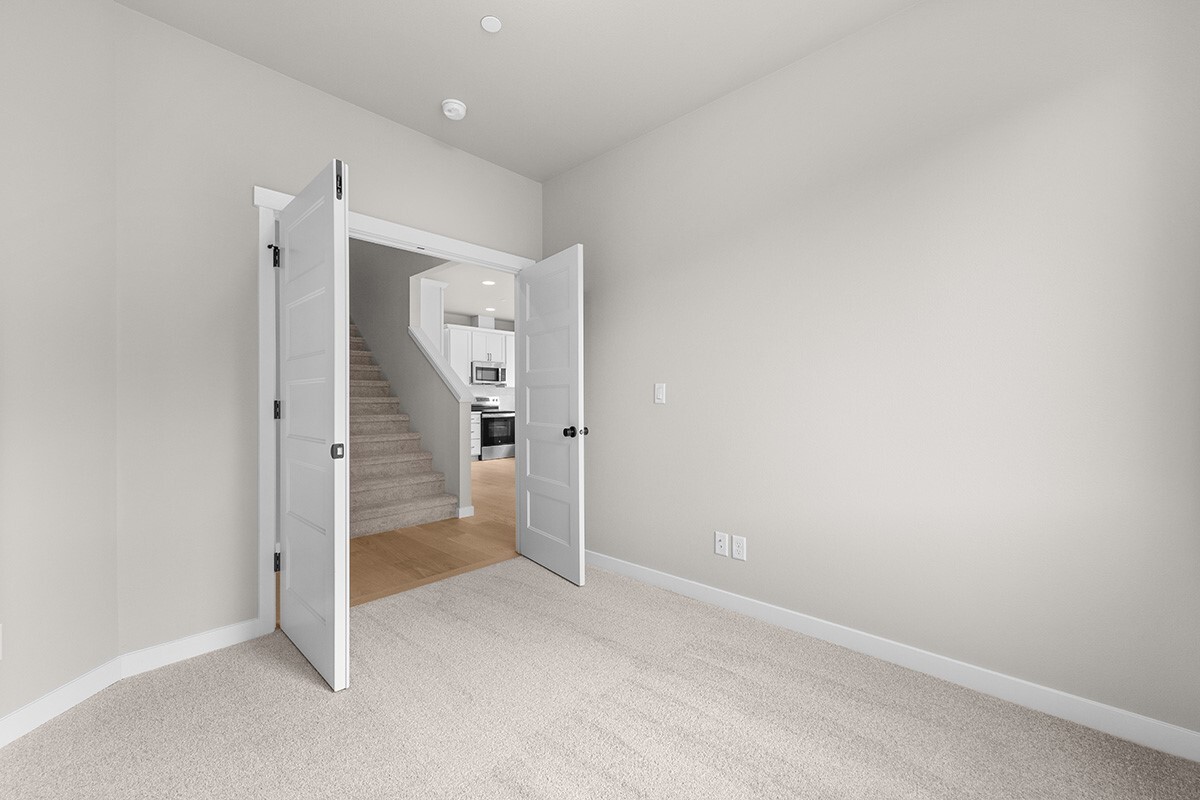 4359 72nd Drive Property Photo 12